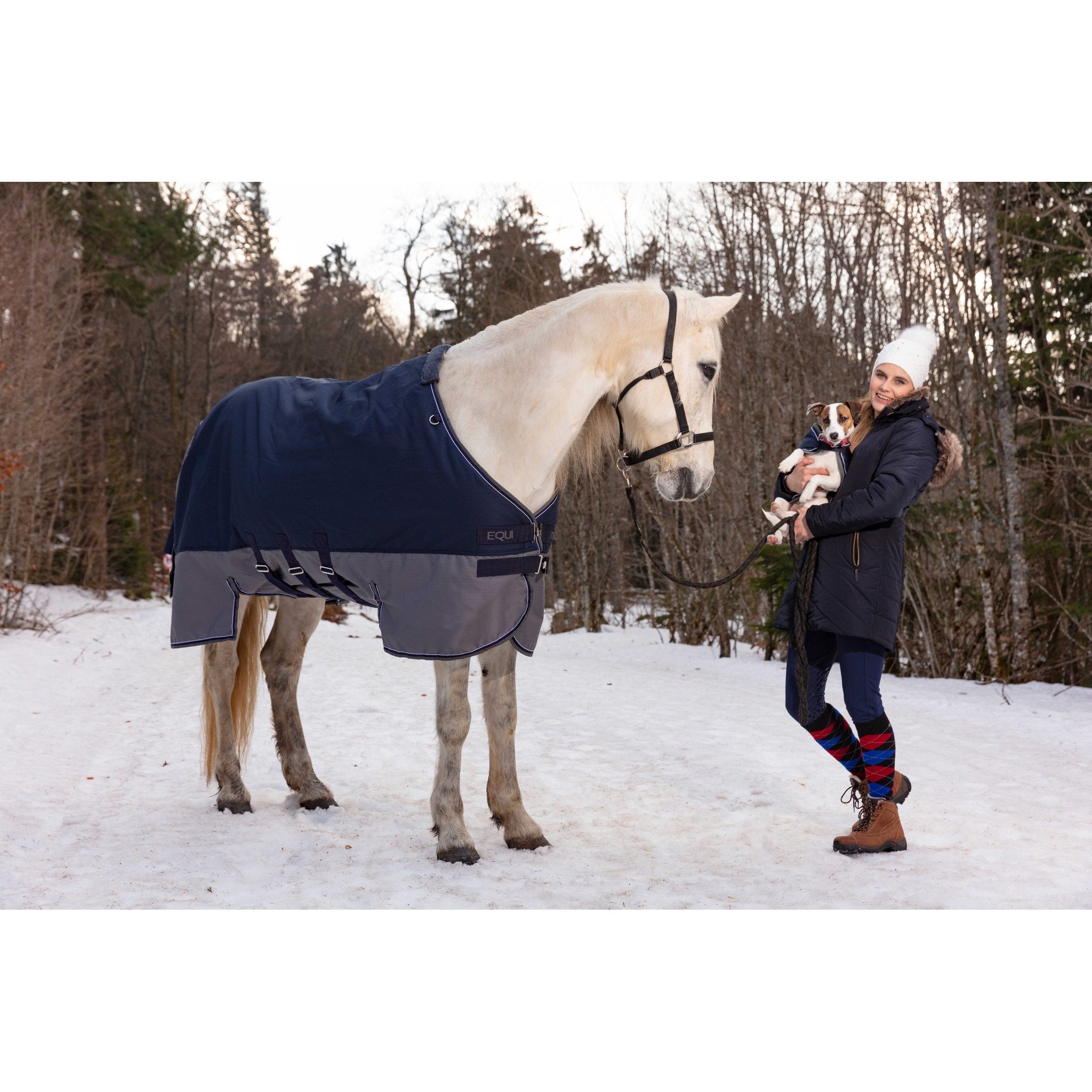 Equithème TYREX 600D Turnout täcke med magskydd 300 g