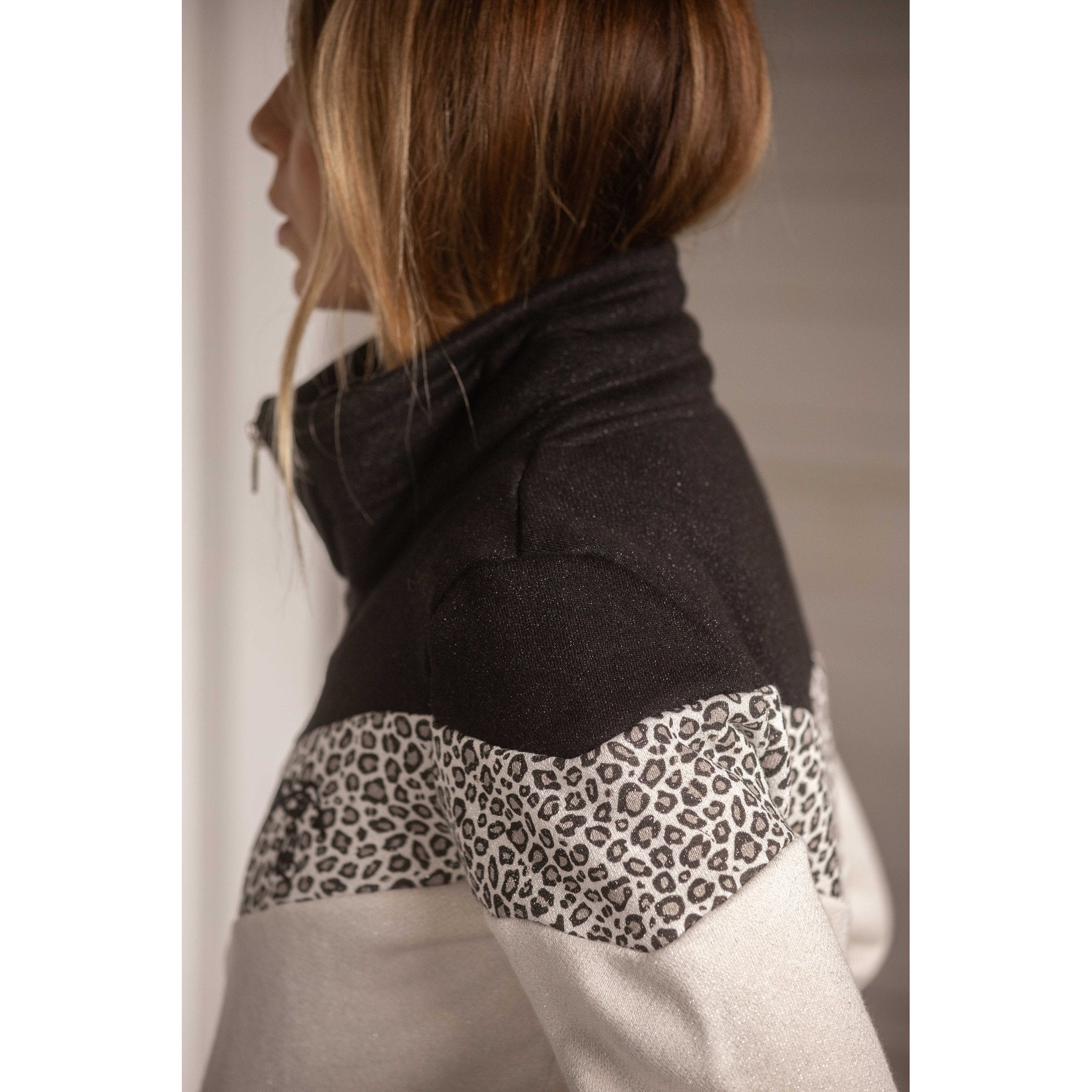 Penelope Leonative sweatshirt