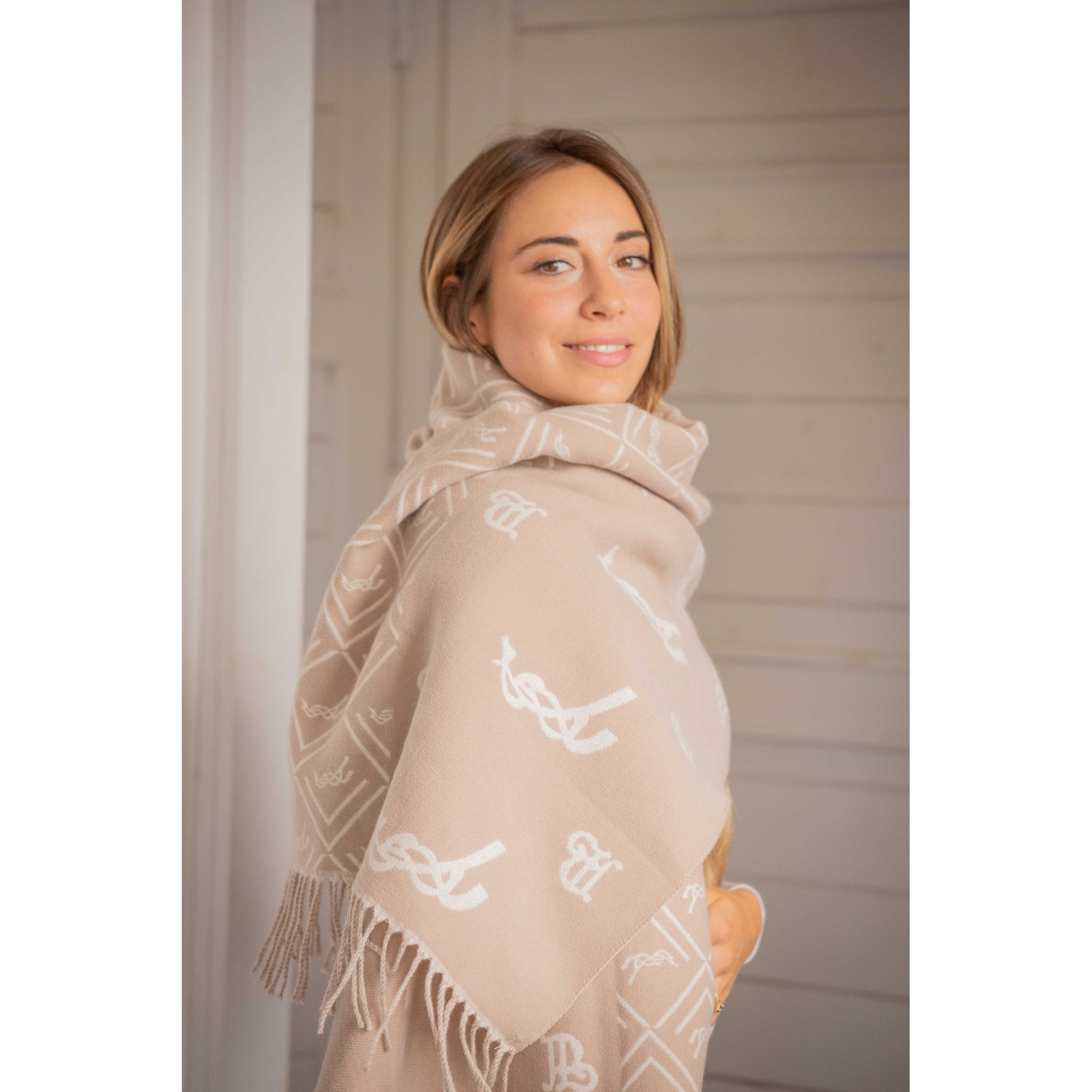PENELOPE Lana Scarf