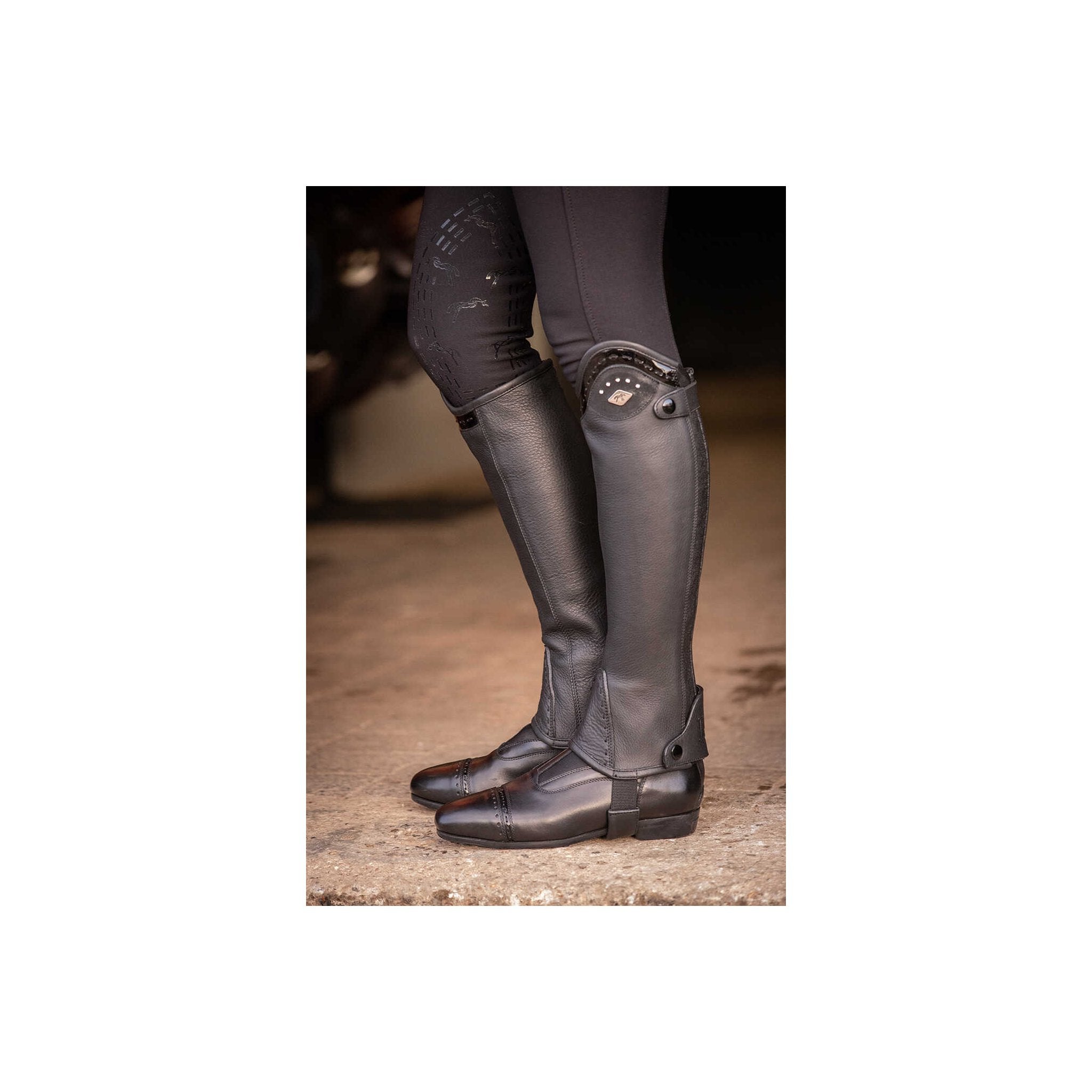PENELOPE Prisca Chaps