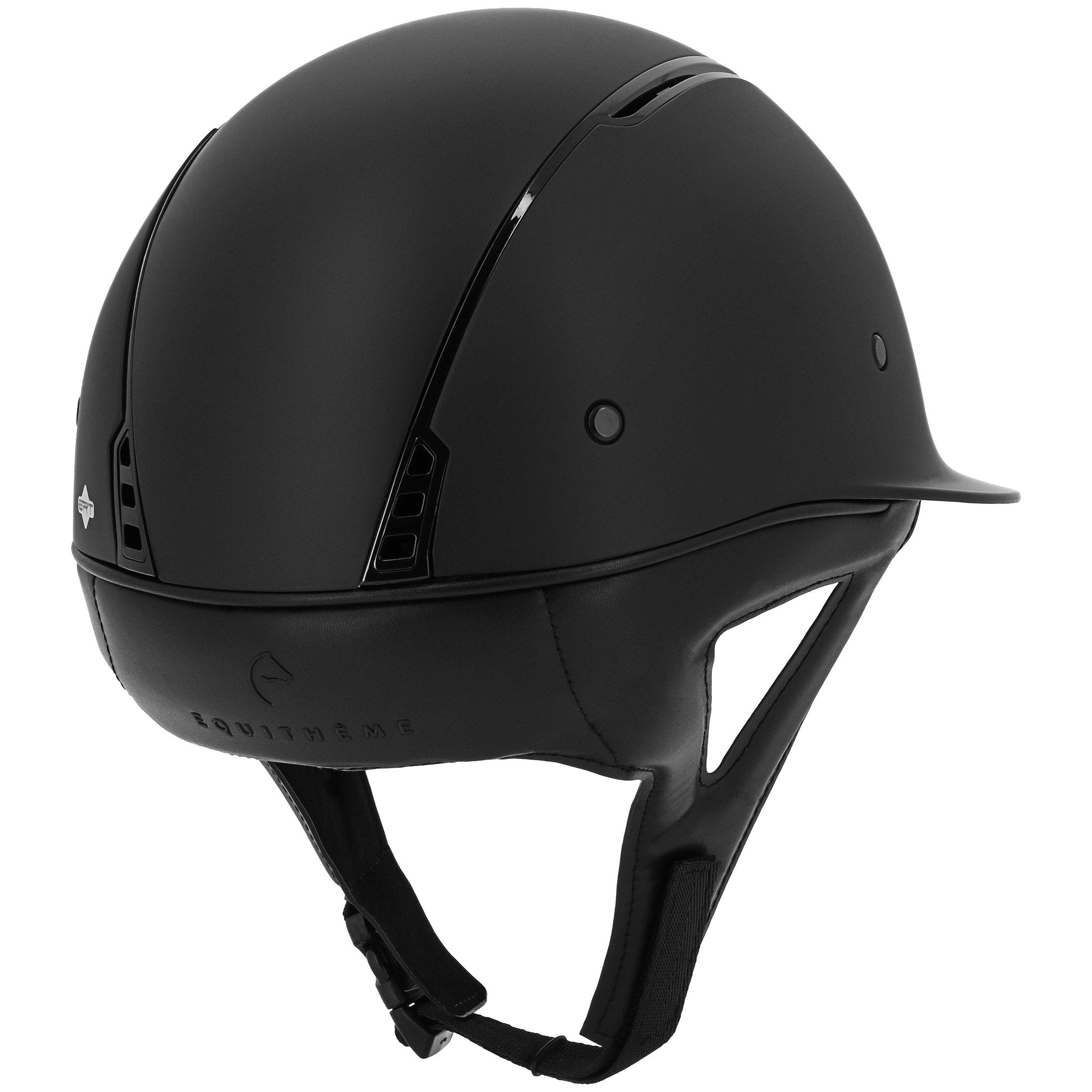 Equithème Soazy Ridhjälm med solskärm Glossy Black