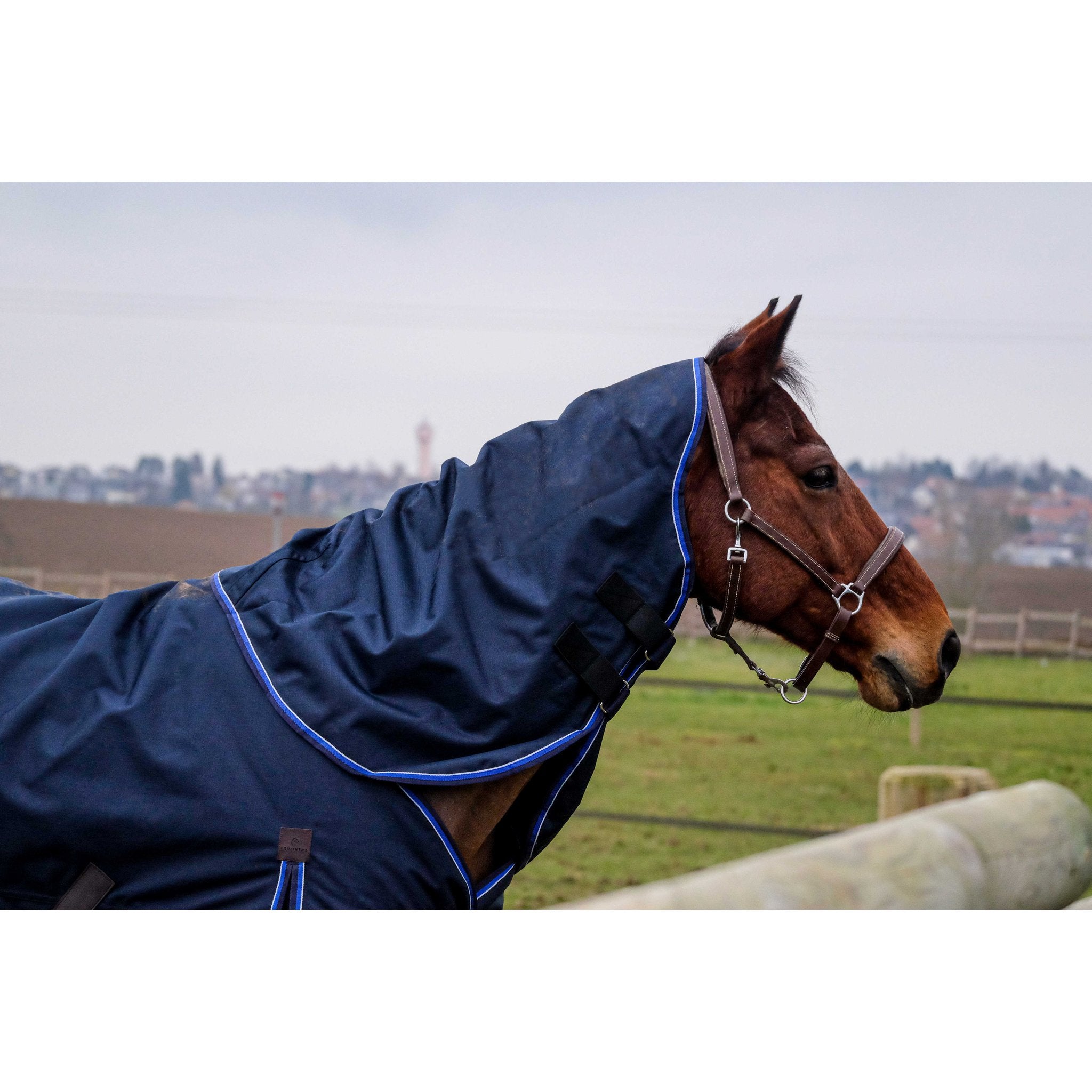 Equithème Classic 1200D Halstäcke 0 g