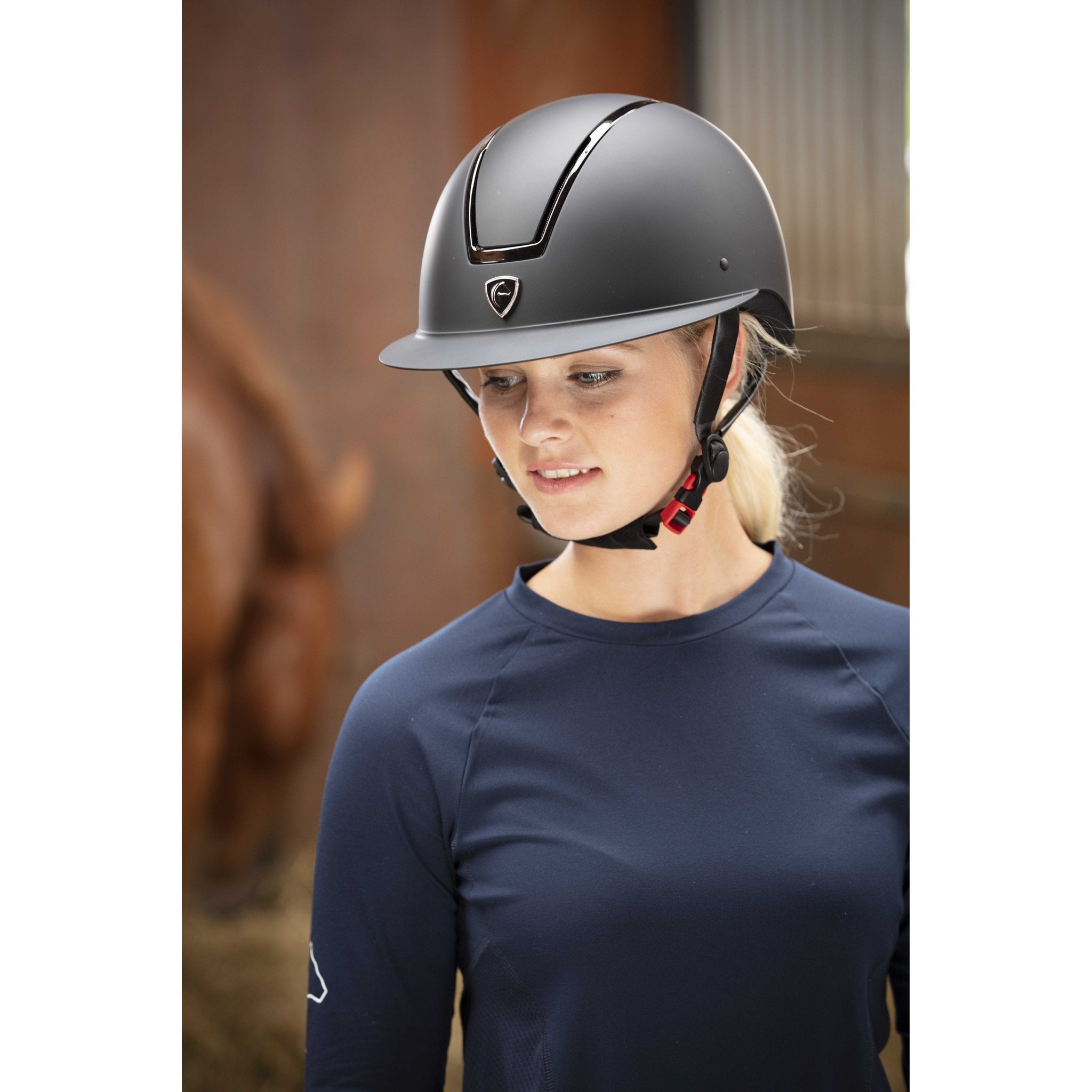 Equitheme Glint Mat Ridhjälm