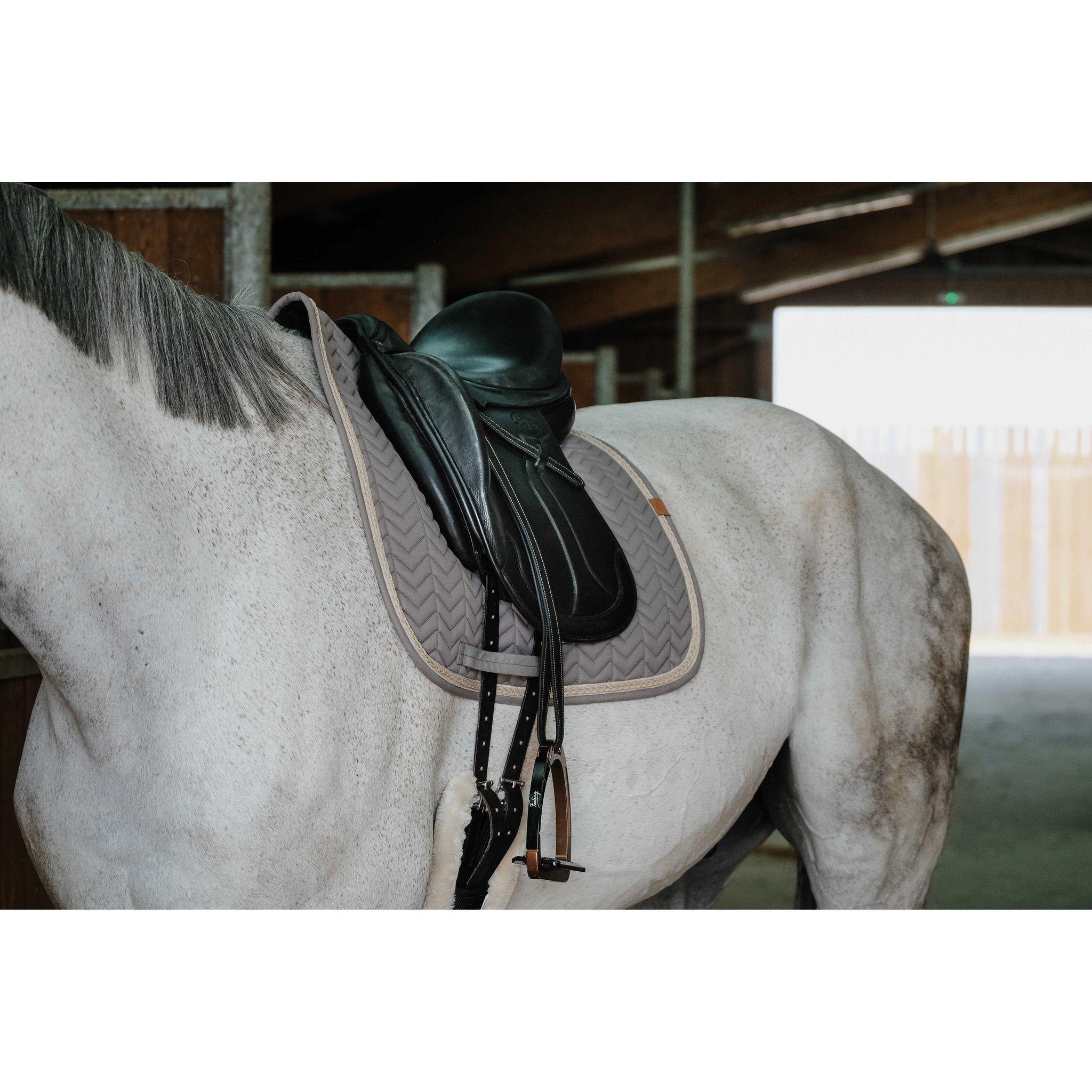 Equithème Softy Schabrak dressyr