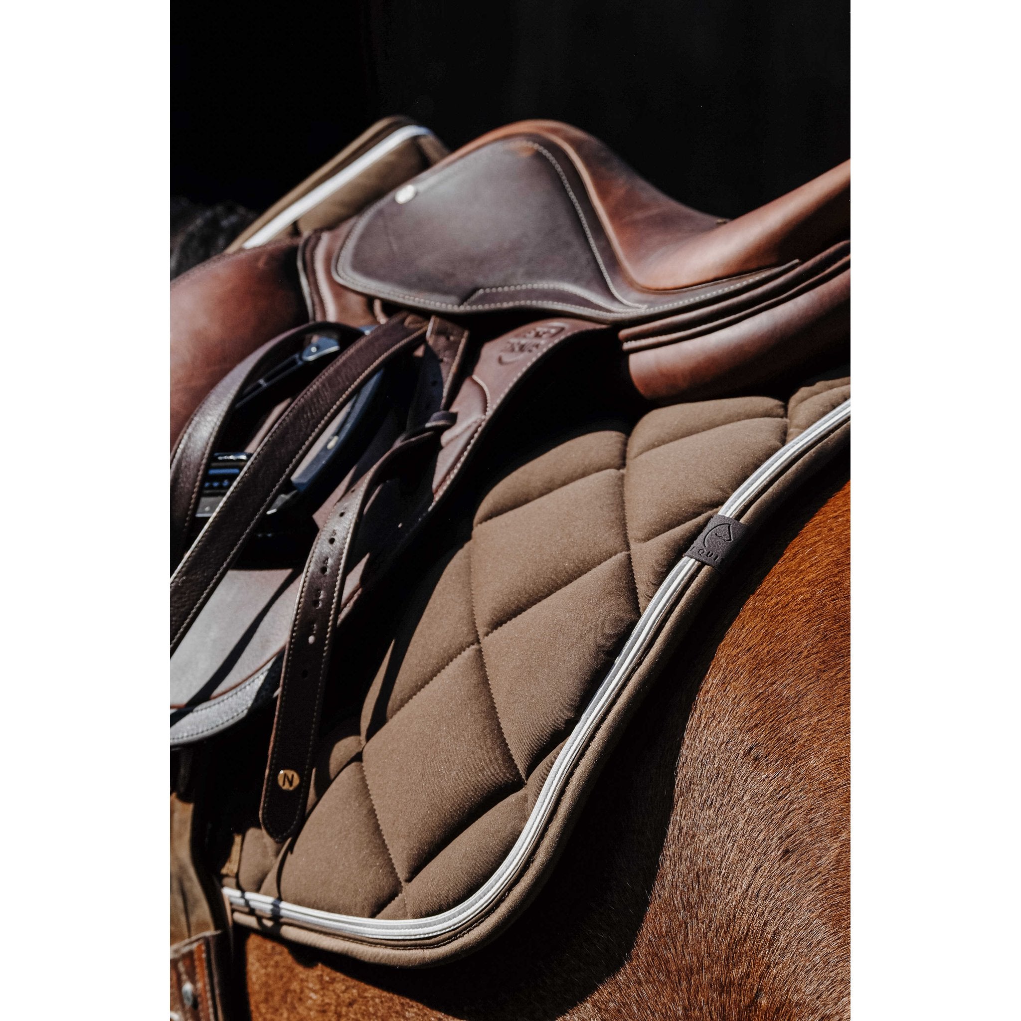 Equithème Classic Schabrak