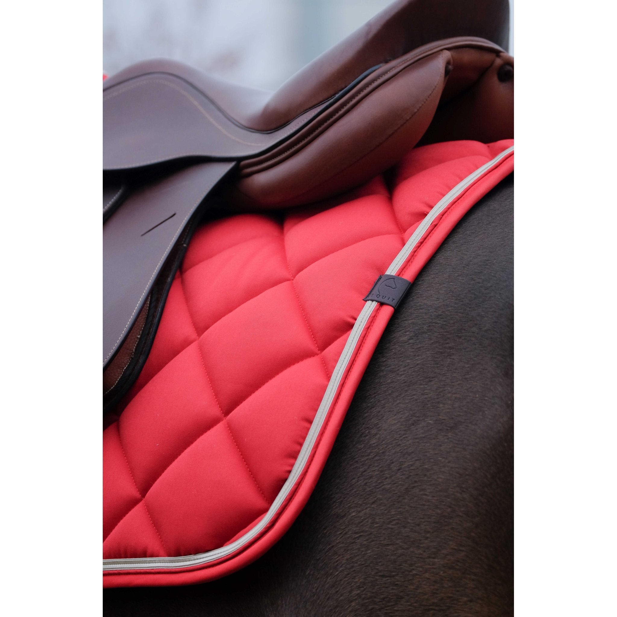 Equithème Classic Schabrak