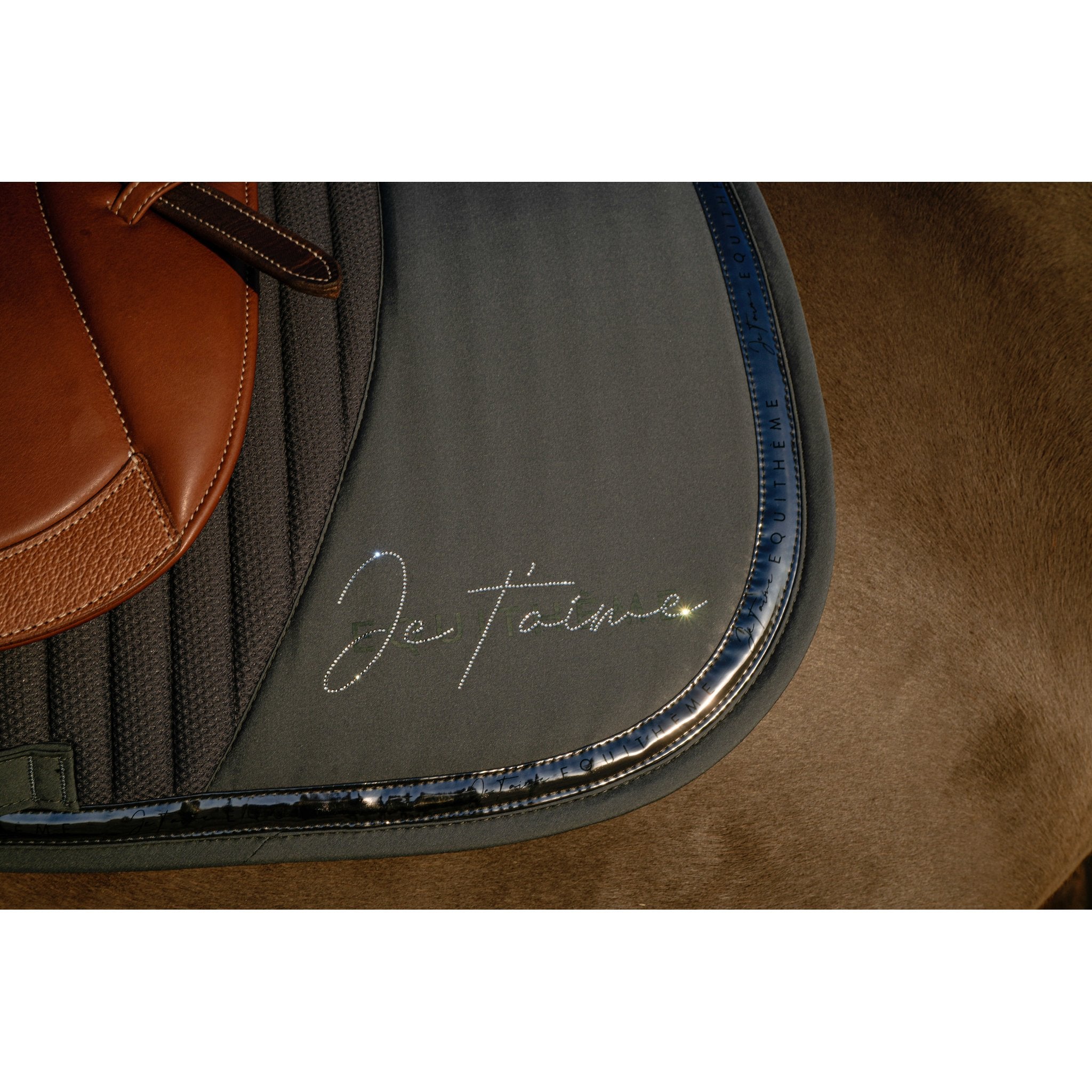 Equitheme Je t'aime EK-talent schabrak
