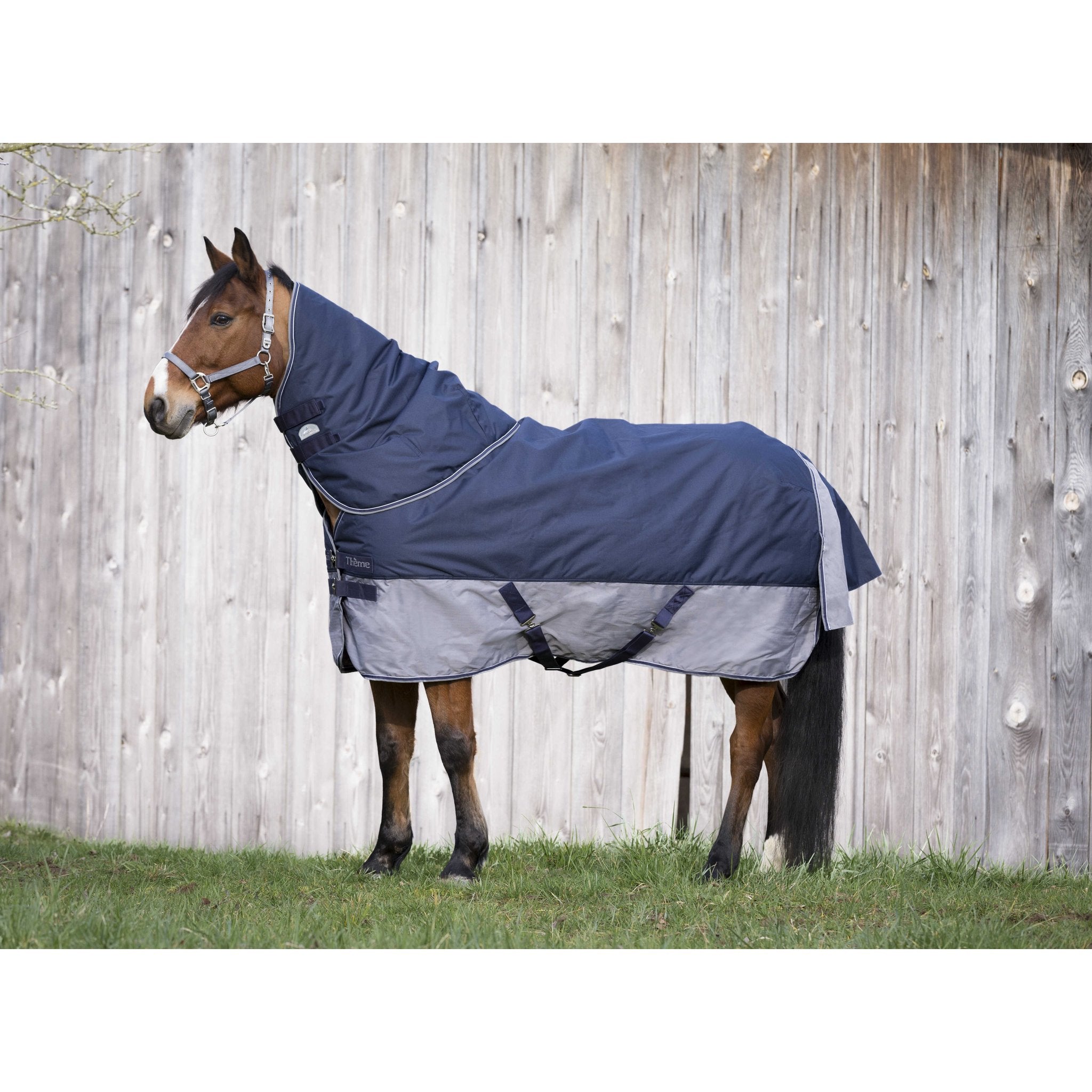 Equithème TYREX 600D Turnout täcke 150 g