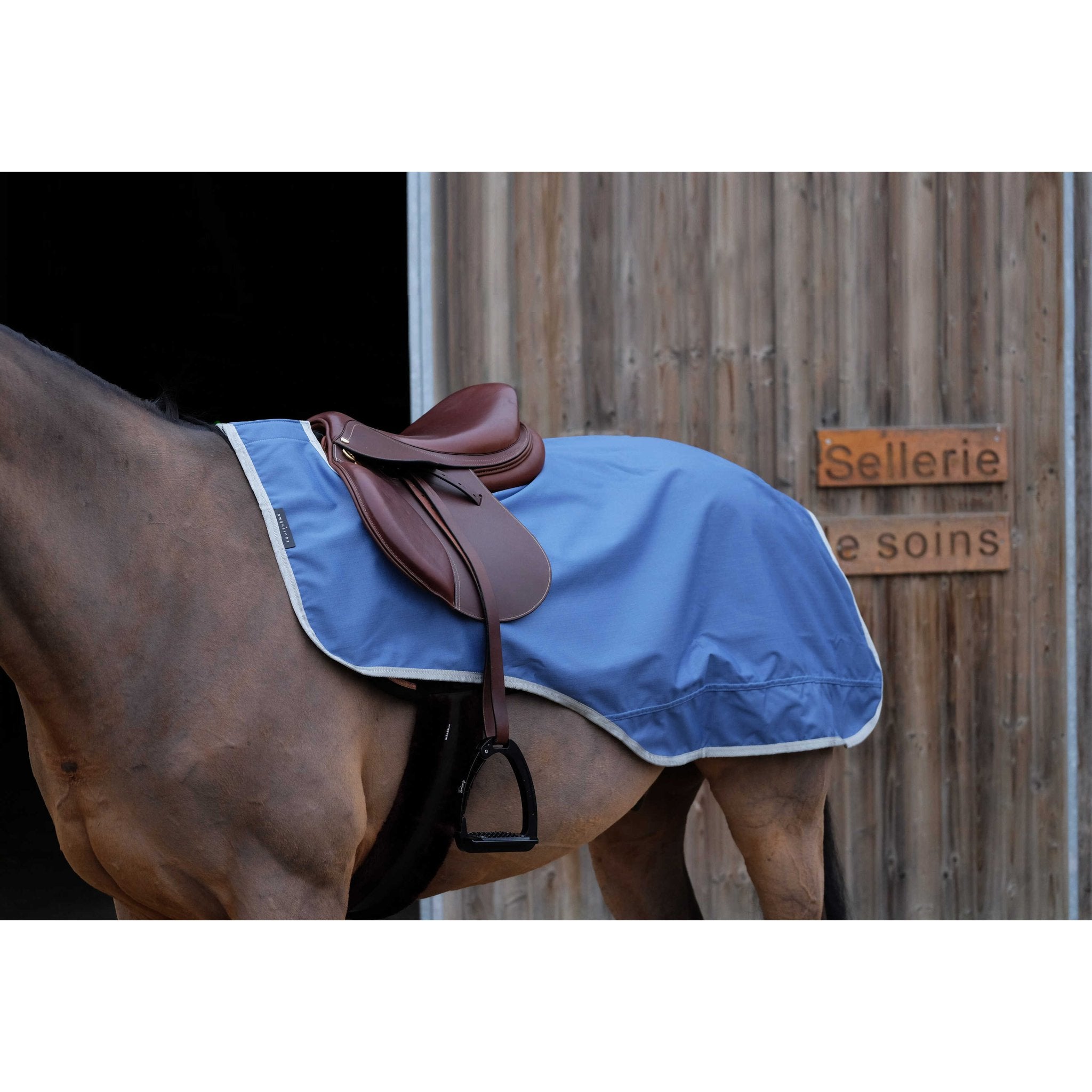 Equithème TYREX 600D återvunnet ländtäcke