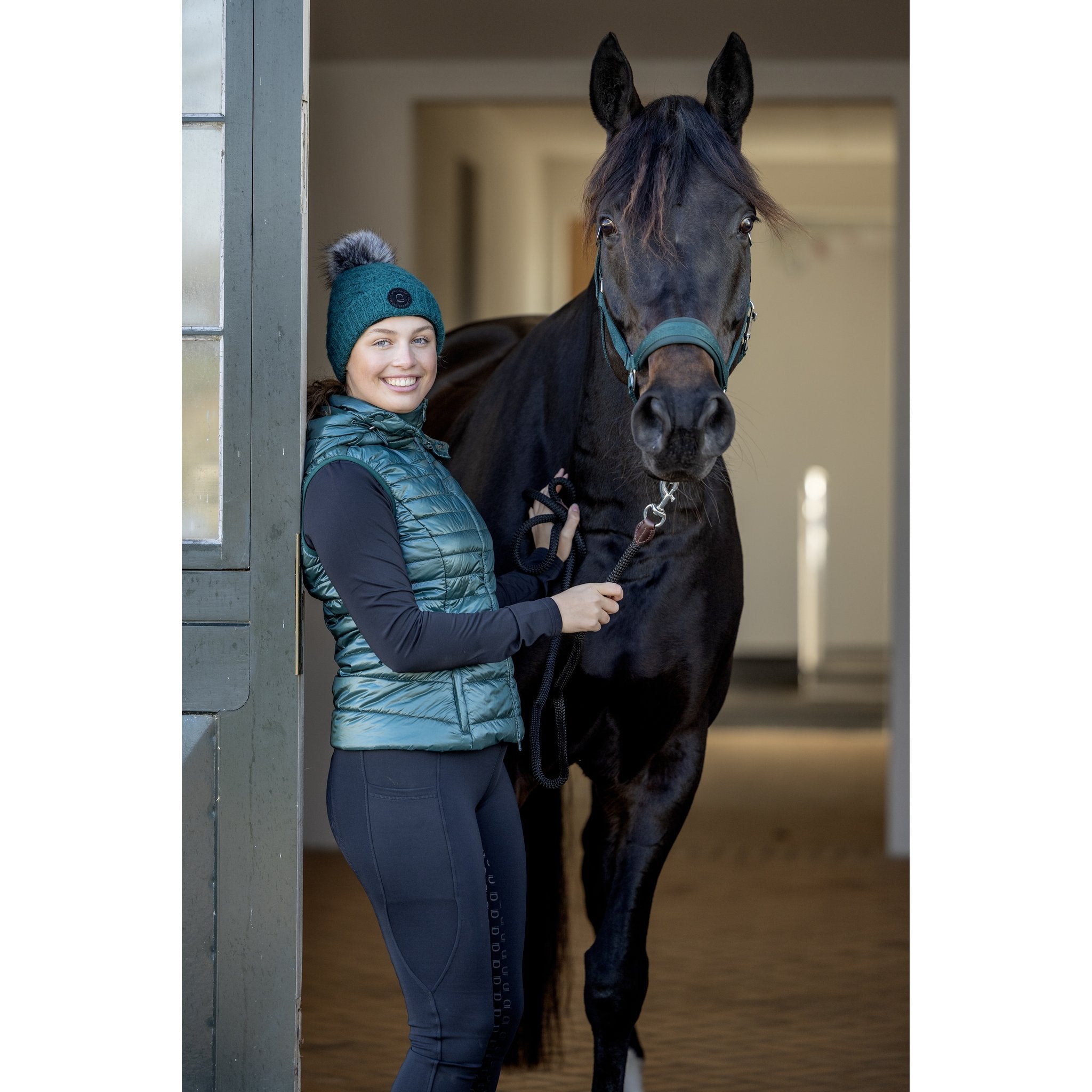 Equipage Valencia väst