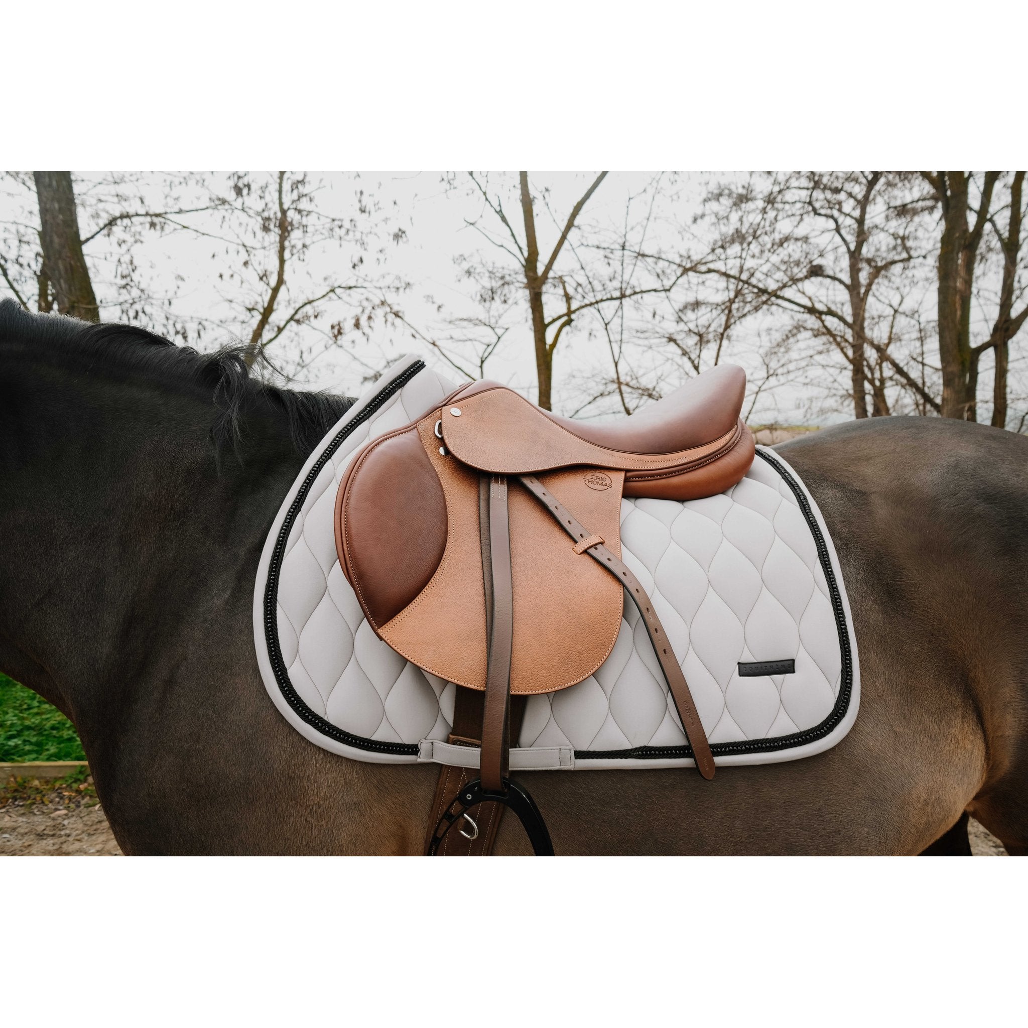 Equitheme Pearl Schabrak