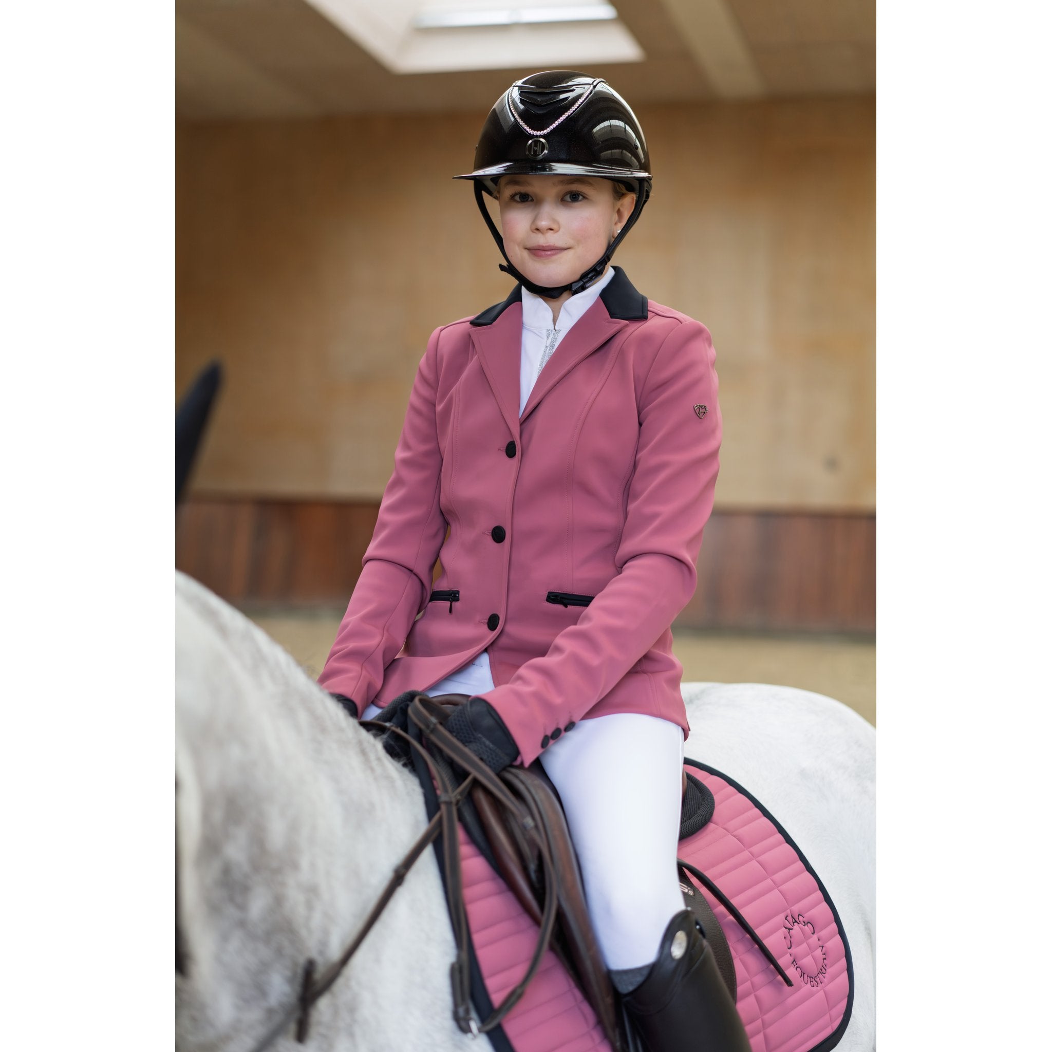 Catago FIR-Tech Grand 2.2 schabrak, hoppning