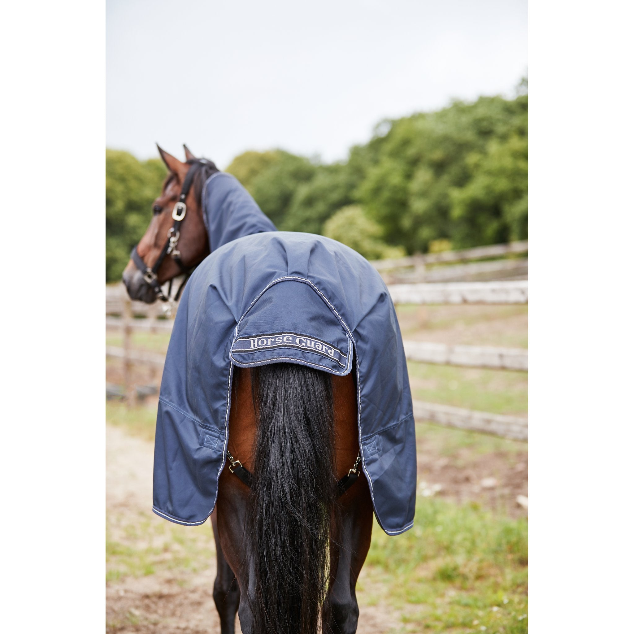 HorseGuard Millan 1200D Turnout täcke avtagbar hals 100g