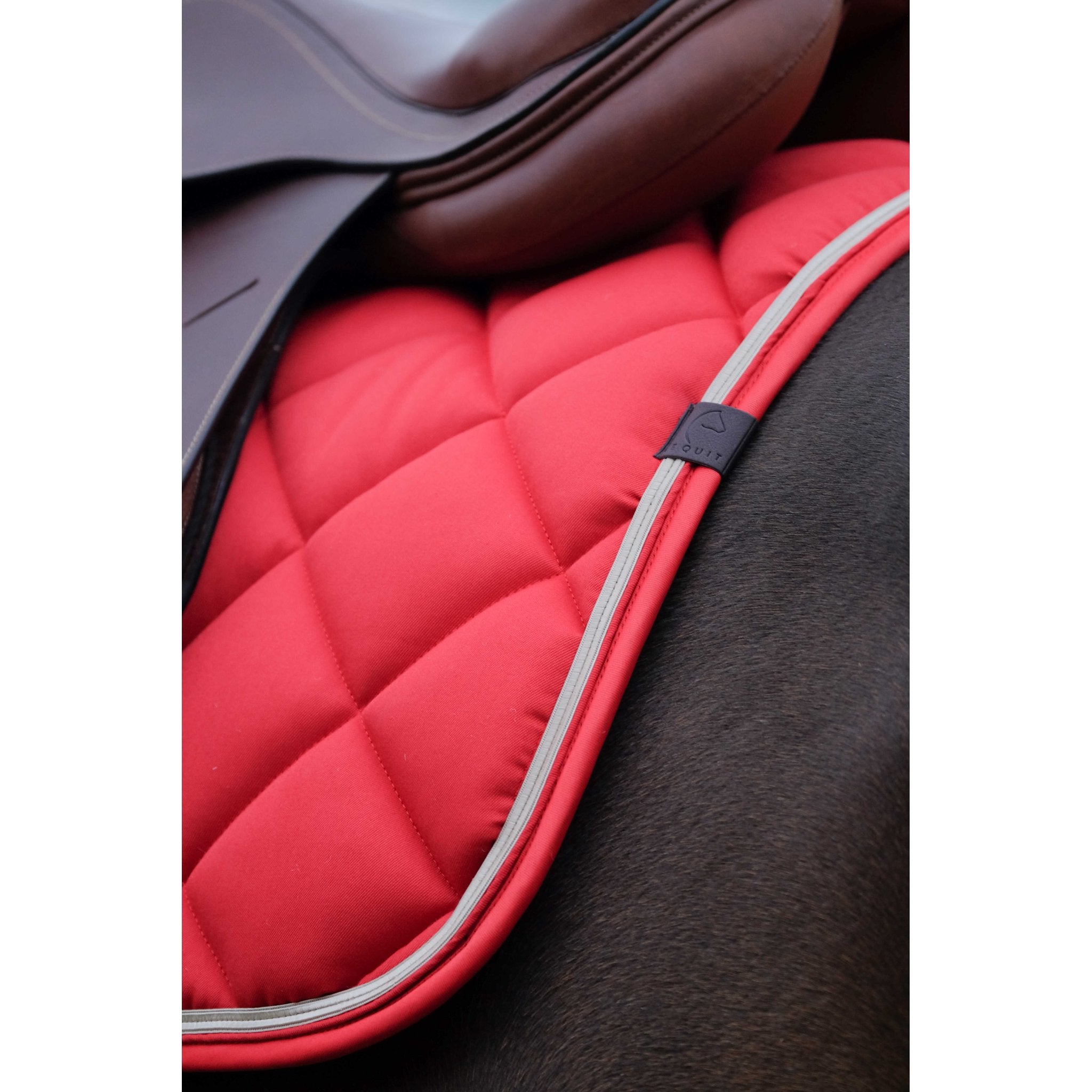 Equithème Classic Schabrak