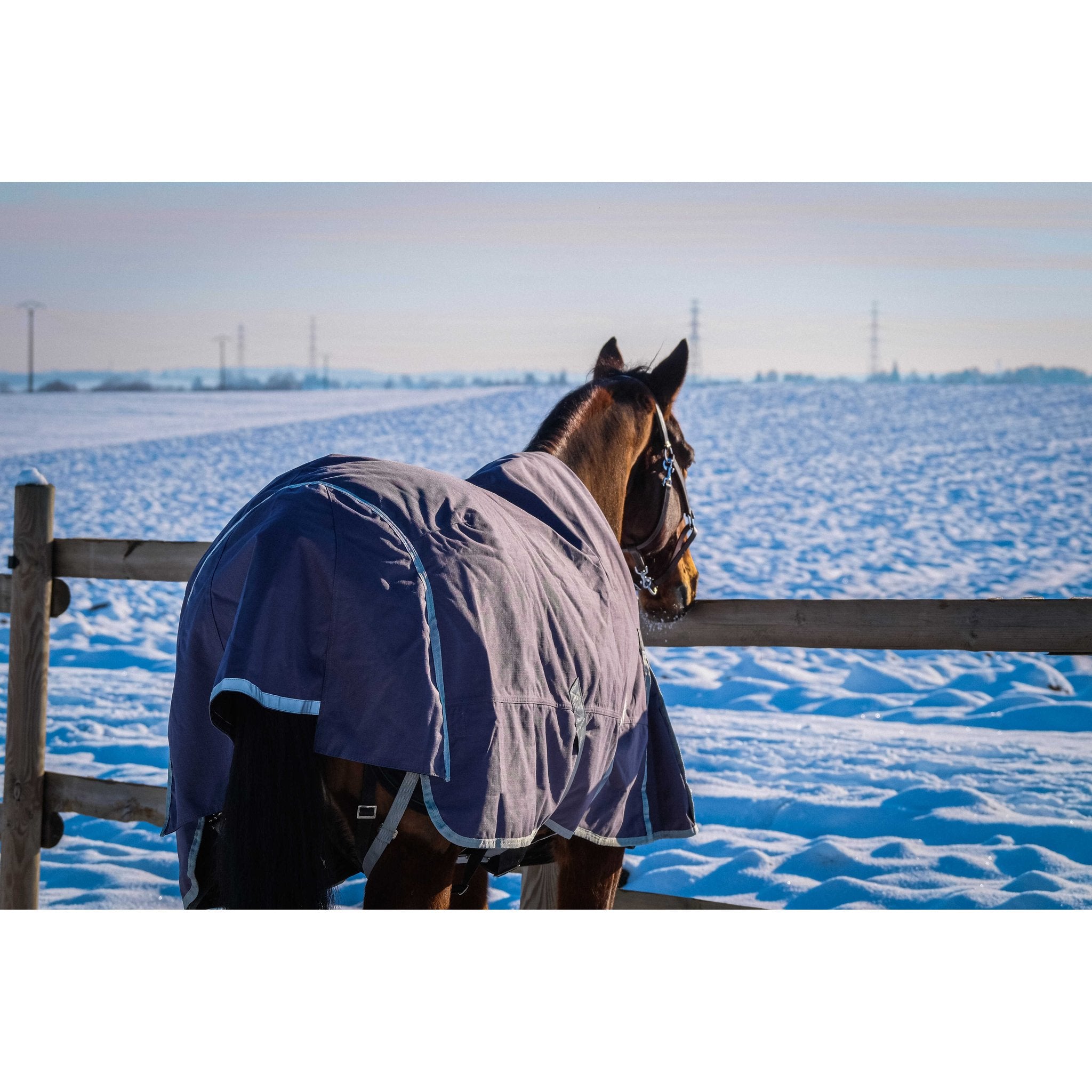 Equithème TYREX 1200D Återvunnet Turnout täcke 150 g