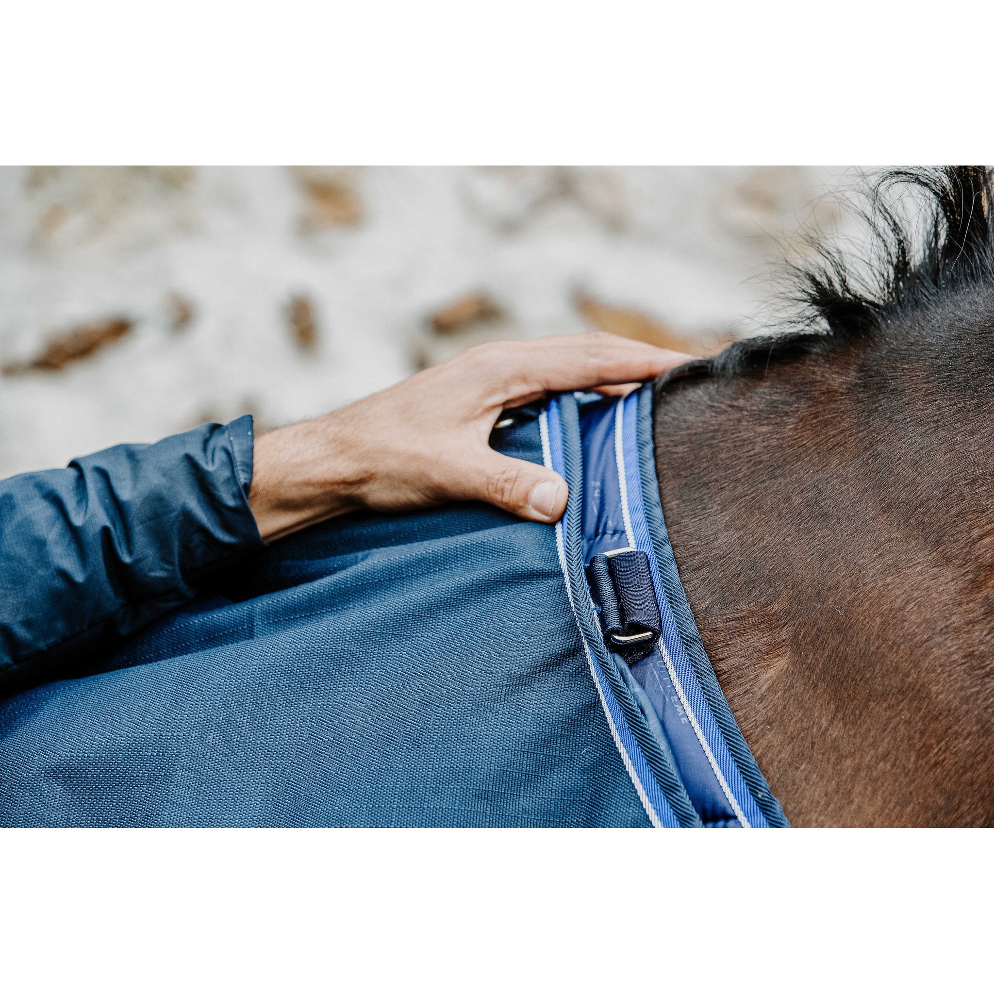 Equithème Classic 1200D Turnout utetäcke 200 g