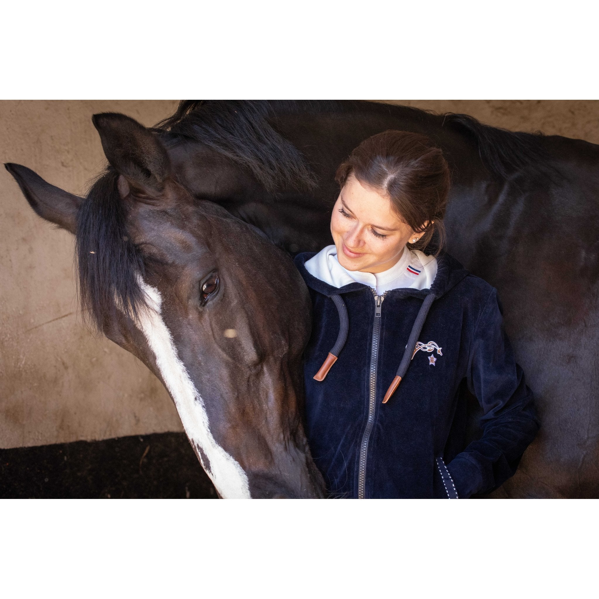 PENELOPE Emy Velvet Hoodie
